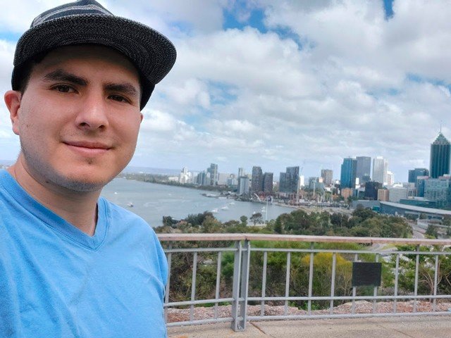 Carlos, un ecuatoriano estudiando en Perth, Australia